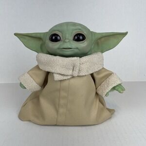 Star Wars Baby‎ Yoda The Child Grogu Mandalorian Hasbro Animatronic Talks Moves